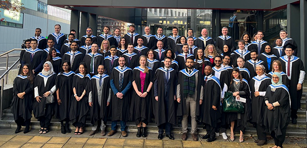 Group photo of the Mba International graduation